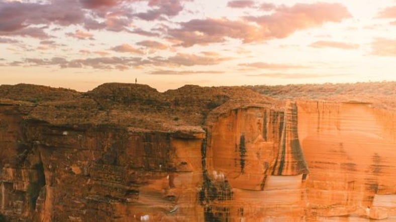 Kings canyon at sunrise.jpg