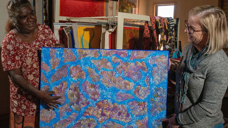Ikuntji Artists works