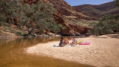 Summer in the Red Centre 7-day itinerary