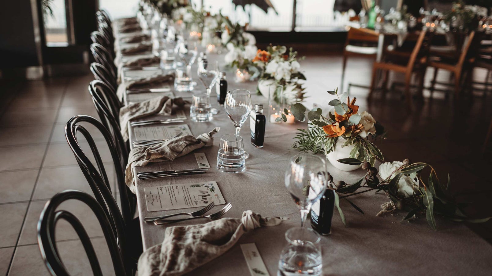 Table presentation at a wedding