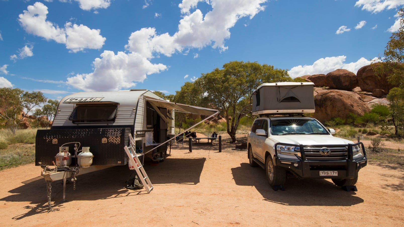 Camping at Karlu Karlu