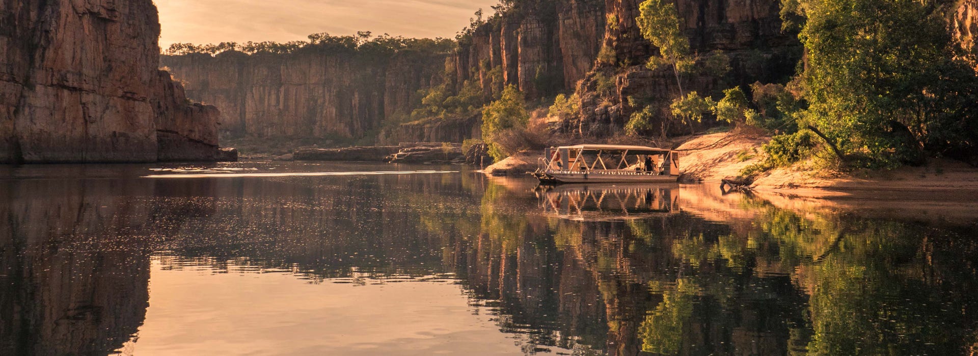 Sunrise_over_Katherine_Gorge.jpg