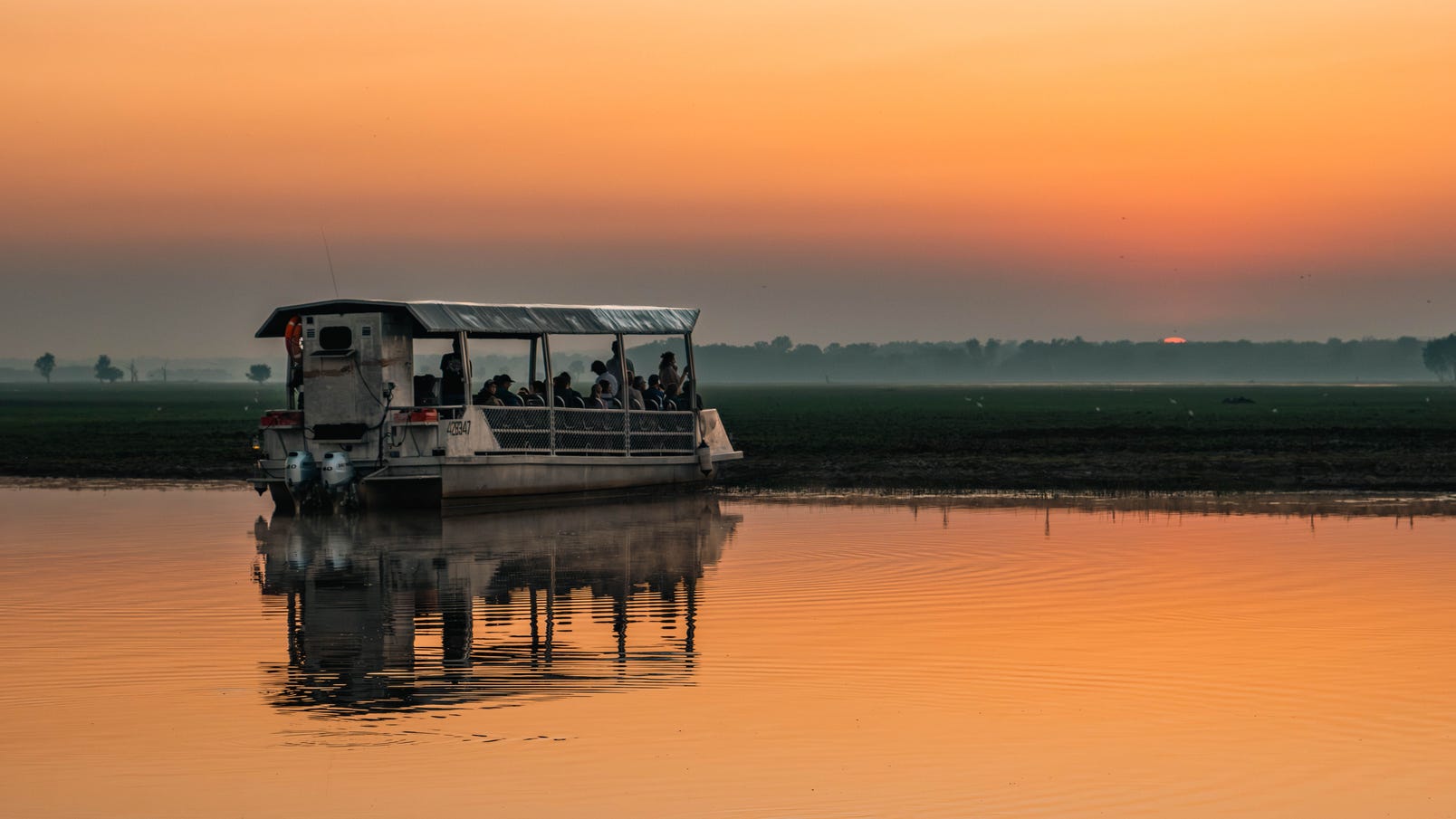 SUNSET KAKADU