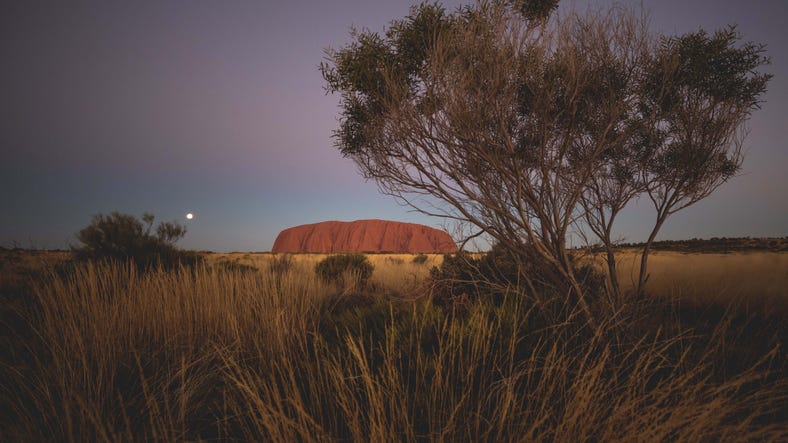 12-Uluru at dusk