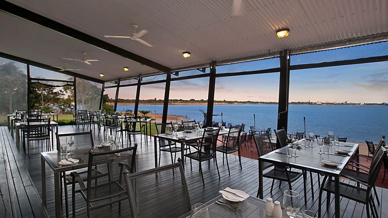 Pee Wees Decking area overlooking outside Waterfront