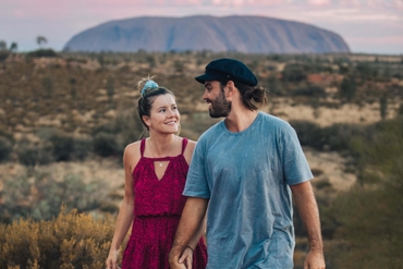 Uluru couple holding hands-1