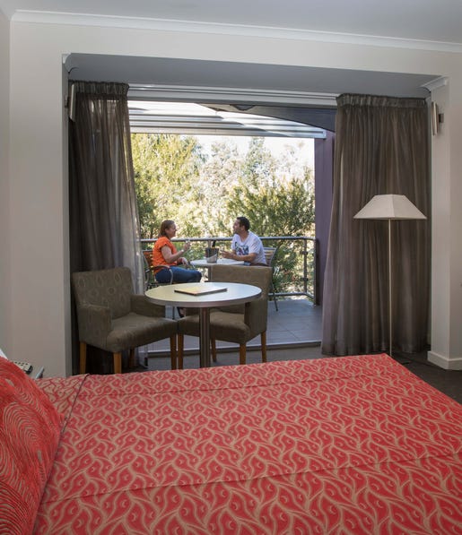 Alice Springs Auroroa Hotel room
